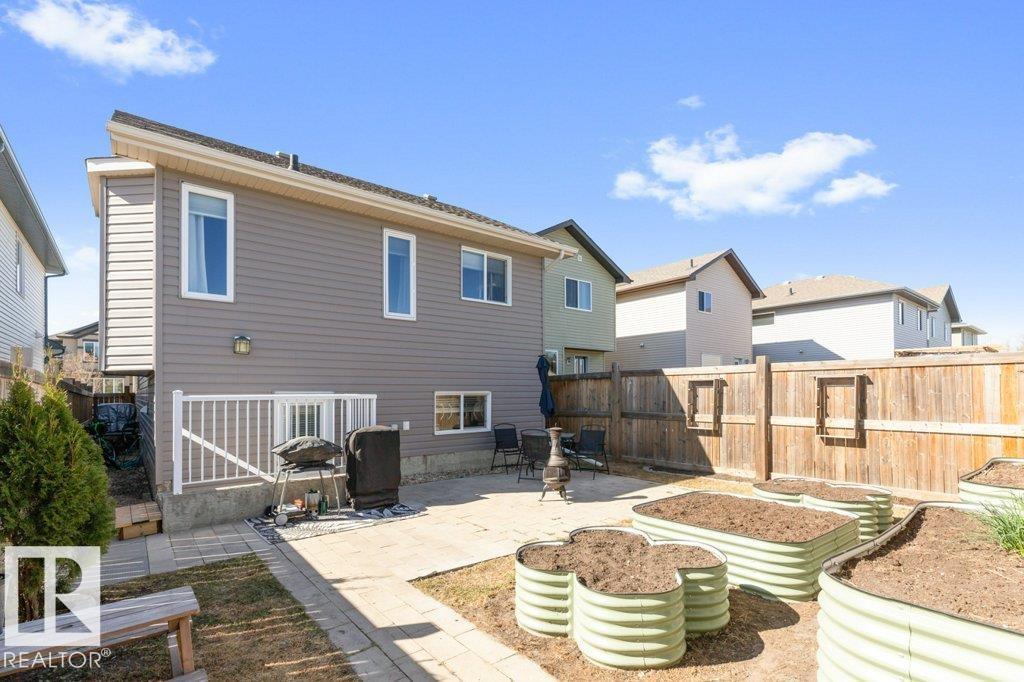 21414 94A AV NW, Edmonton