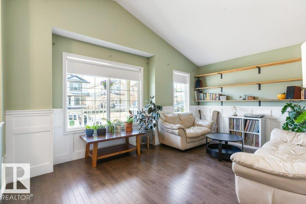 21414 94A AV NW, Edmonton