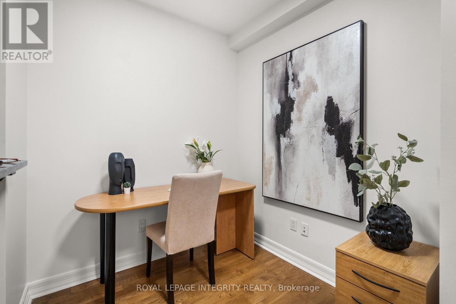 #710 200 BESSERER STREET - 12