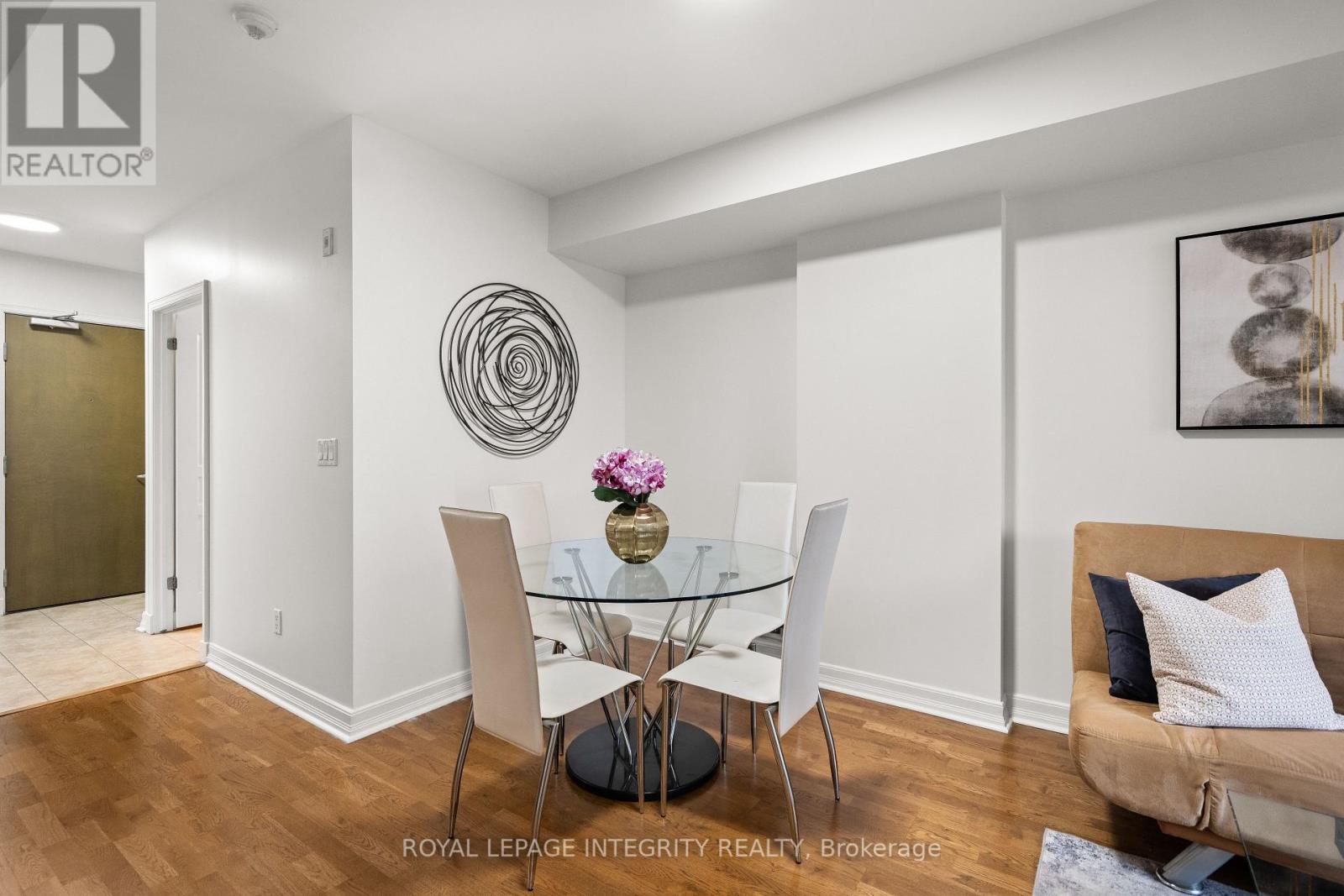 #710 200 BESSERER STREET - 4