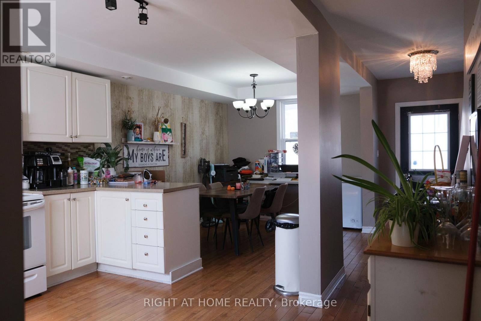 245 HARRIET STREET - 4