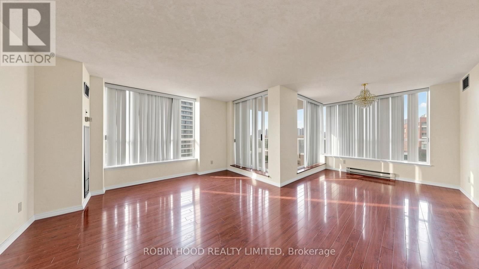 #603 400 MCLEVIN AVENUE - 3