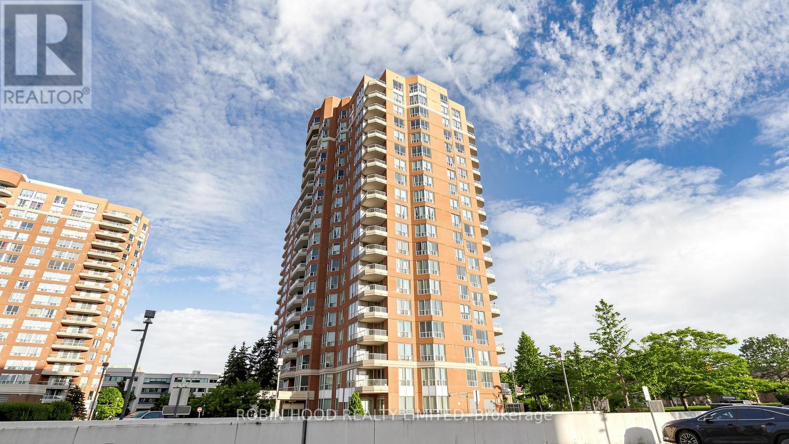 #603 400 MCLEVIN AVENUE - 31