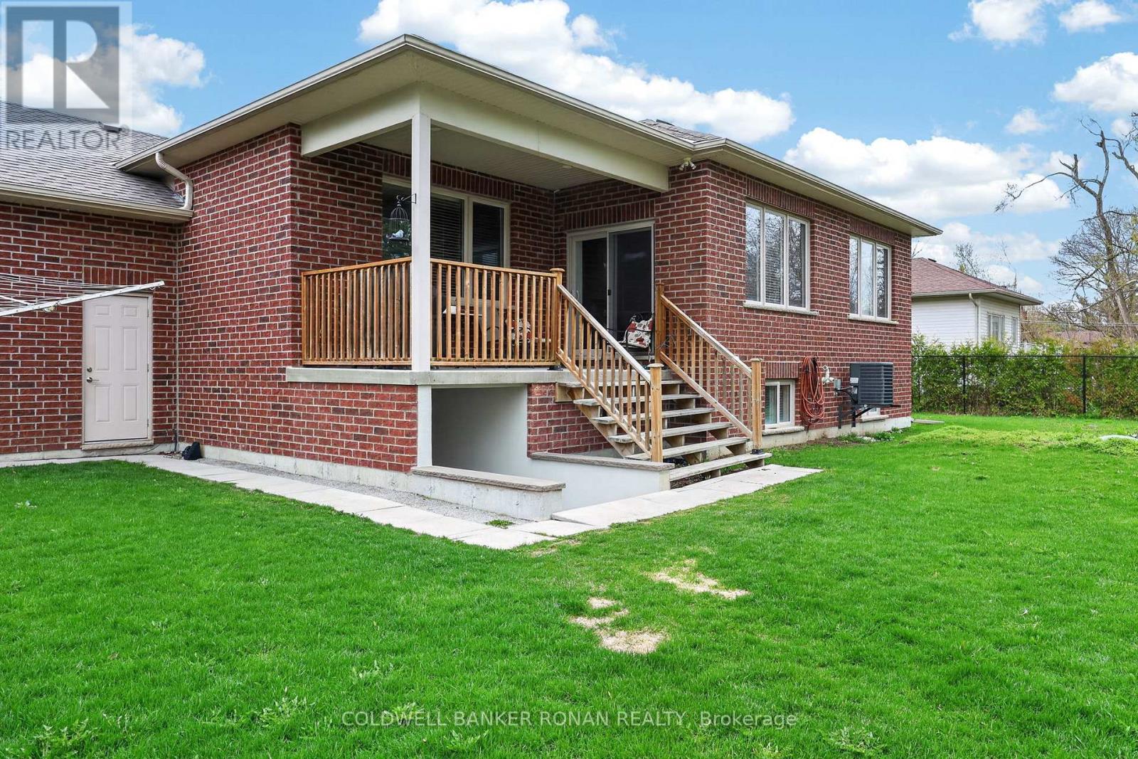 3019 SANDY COVE DRIVE - 34