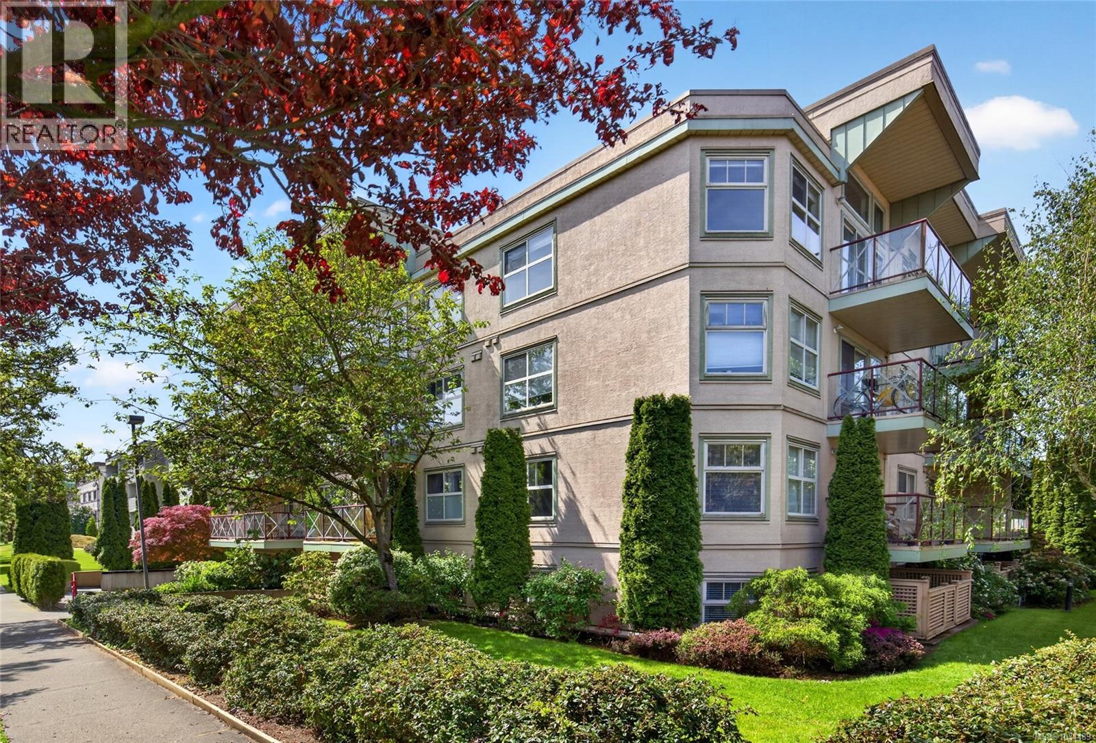 108 2560 Wark Street, Victoria