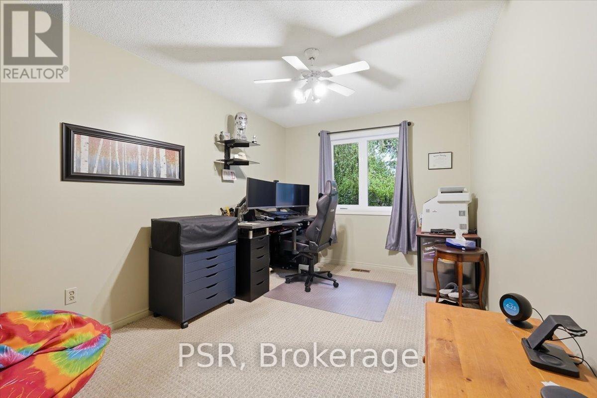76 WALTS STREET - 19