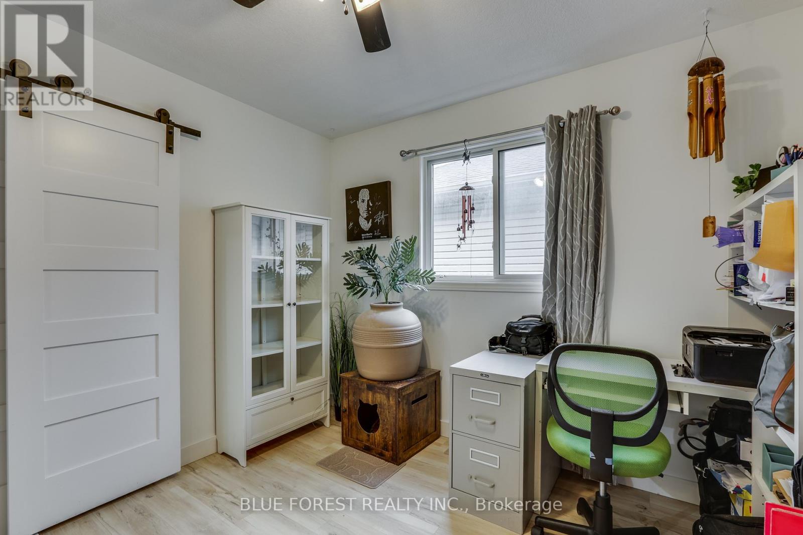 3 MEADOWVALE DRIVE - 11