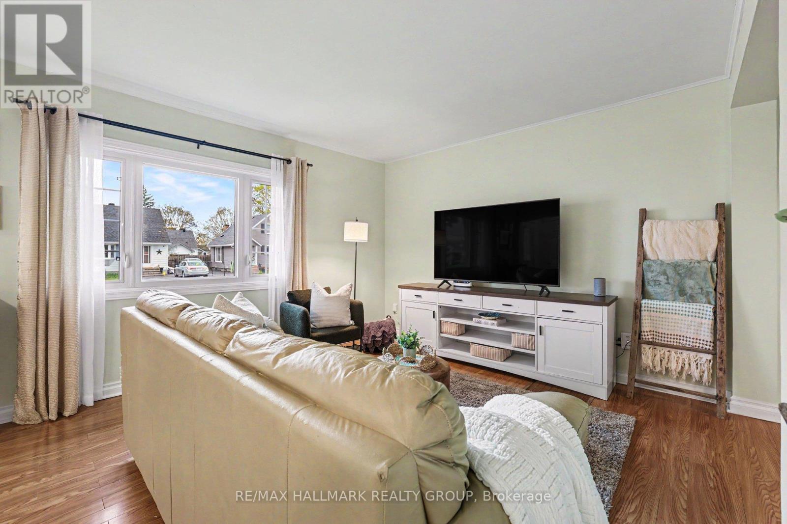 138 THIRD AVENUE - 6