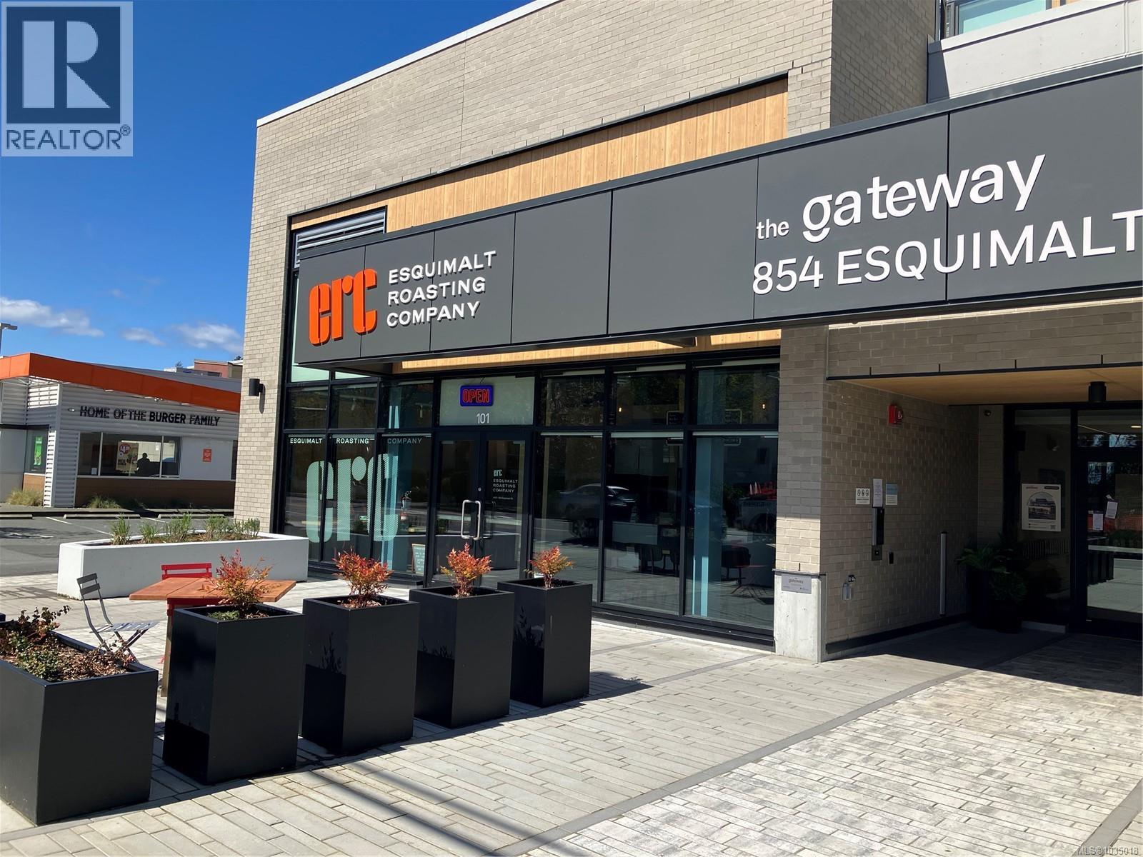 #202 899 Esquimalt Rd - 46