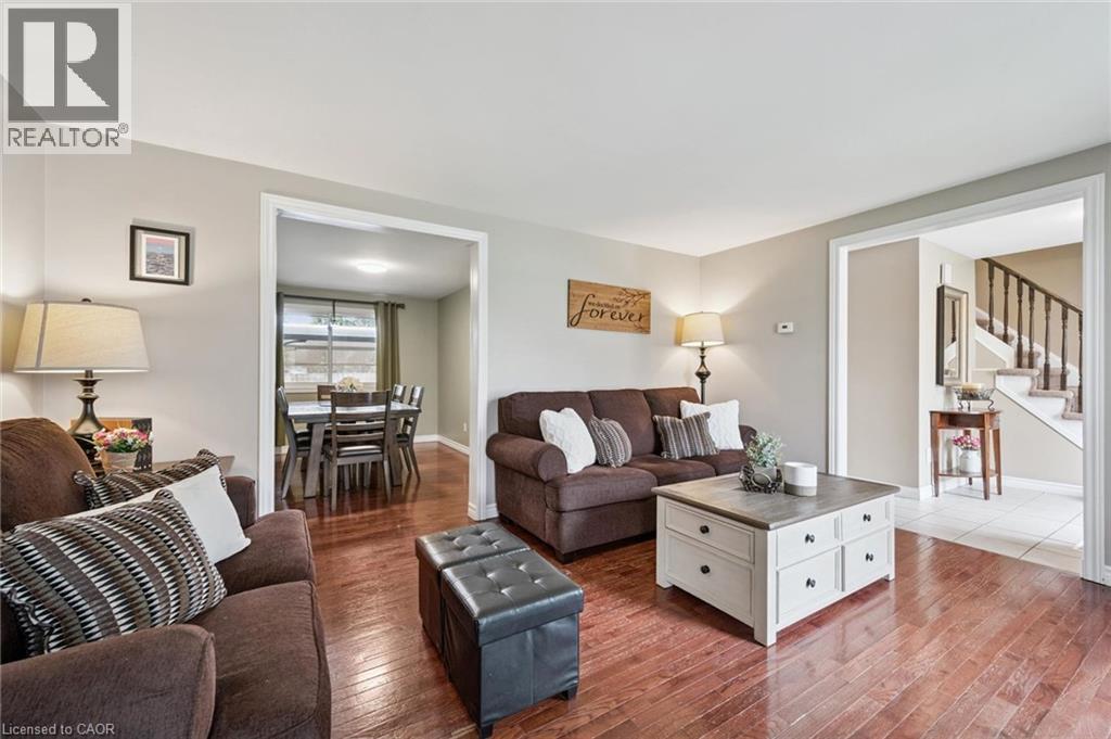 625 PINE ISLAND Crescent, Waterloo, Ontario, N2V1T3 — Photo 16