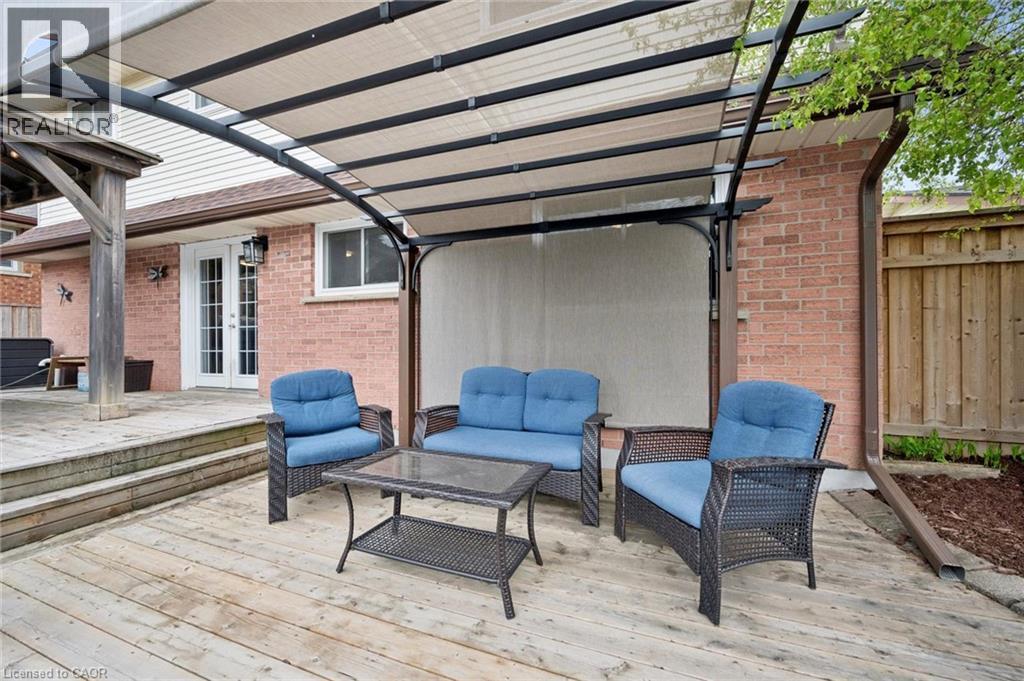 625 PINE ISLAND Crescent, Waterloo, Ontario, N2V1T3 — Photo 37