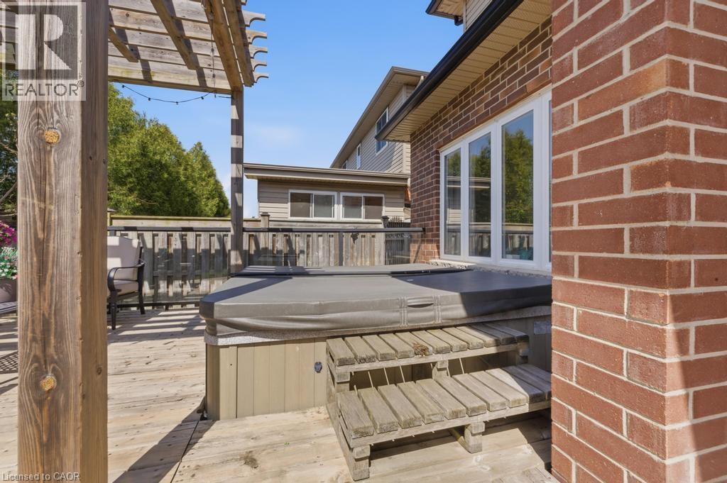 64 ONYX Court, Hamilton, Ontario, L8W4A3 — Photo 33
