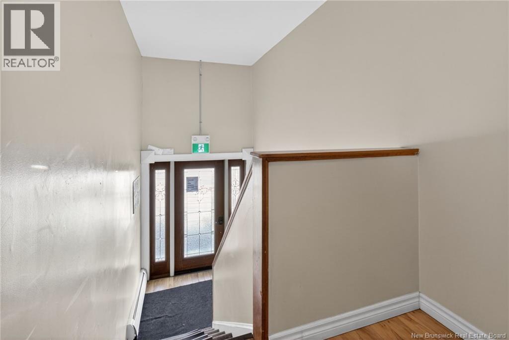 45 Edmond Street - 14
