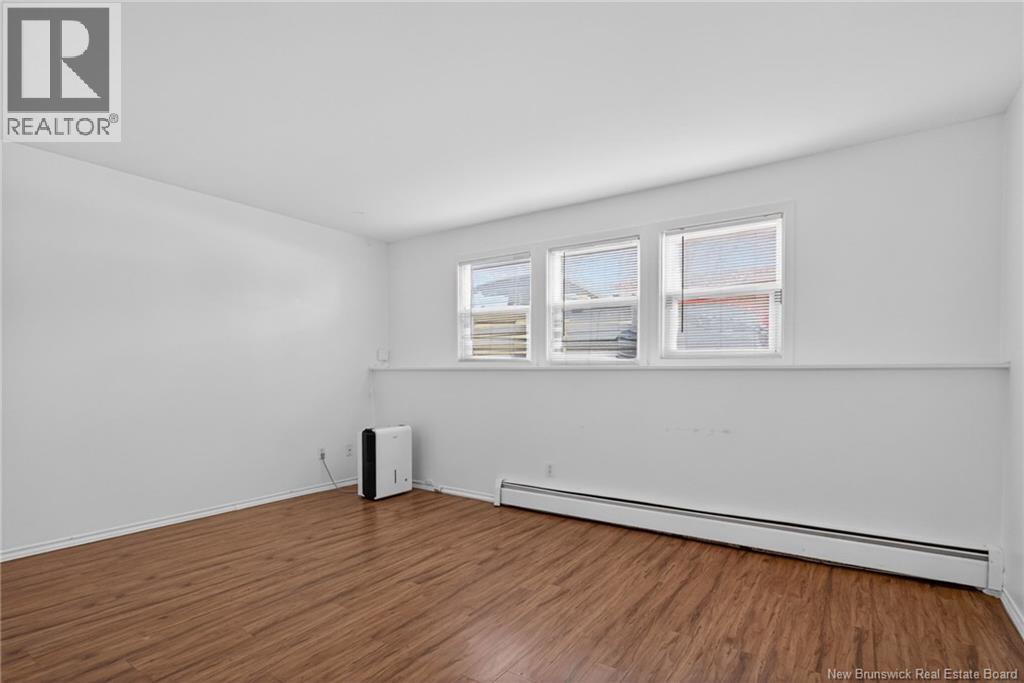 45 Edmond Street - 32