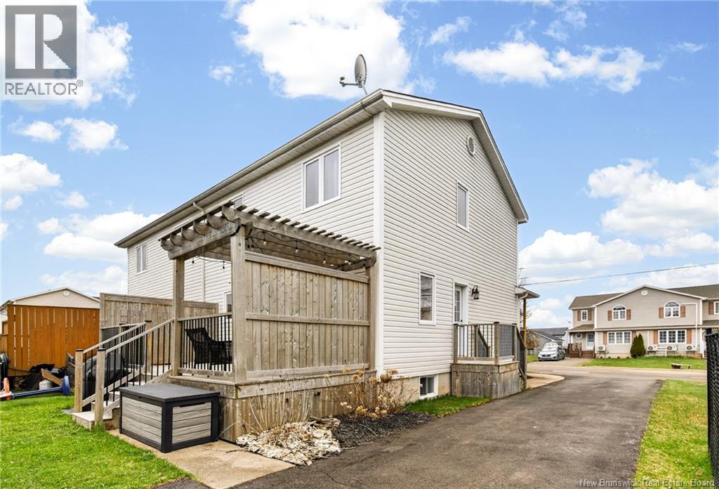 40 Stoneham Drive - 22