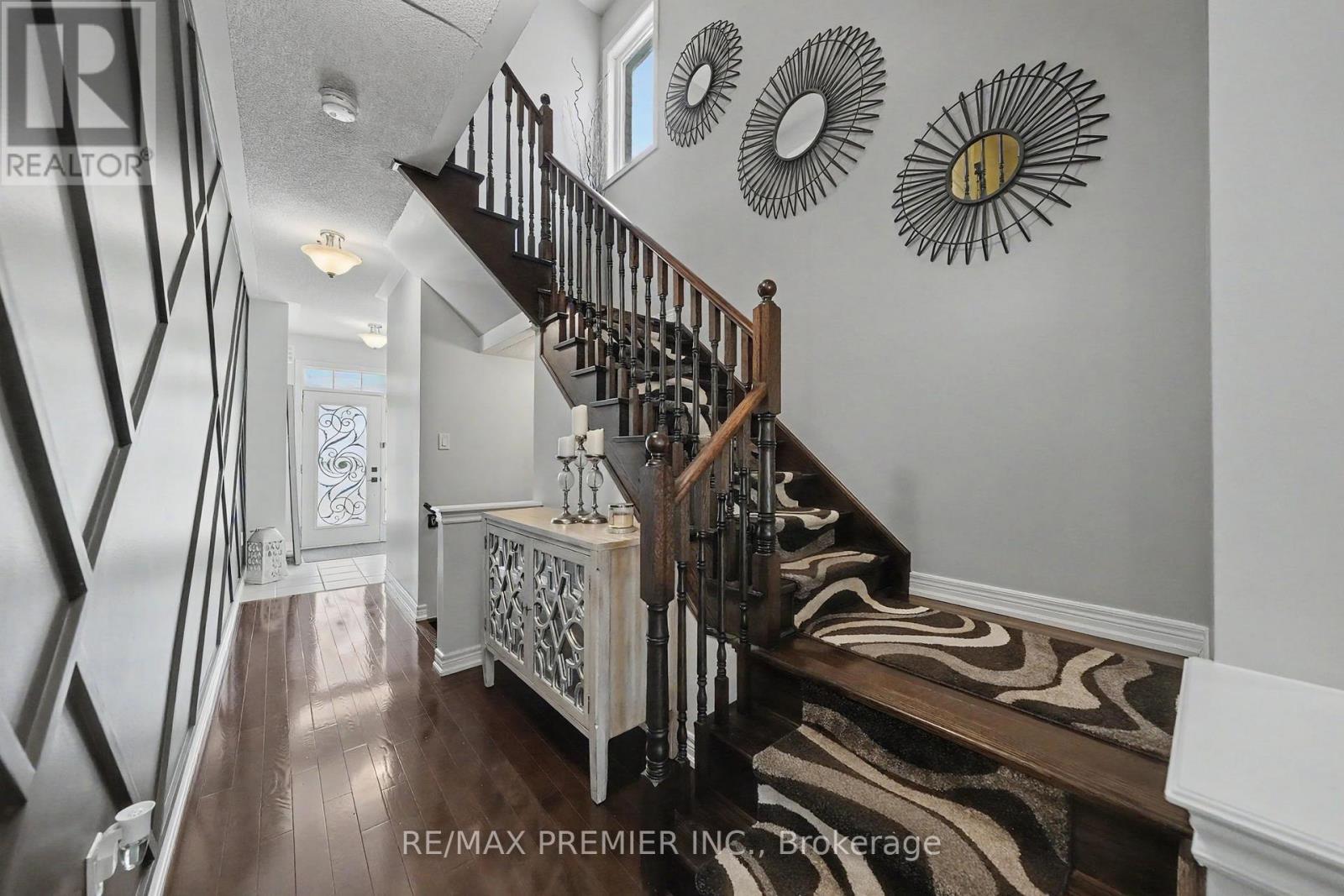 82 CHESTERWOOD CRESCENT - 9