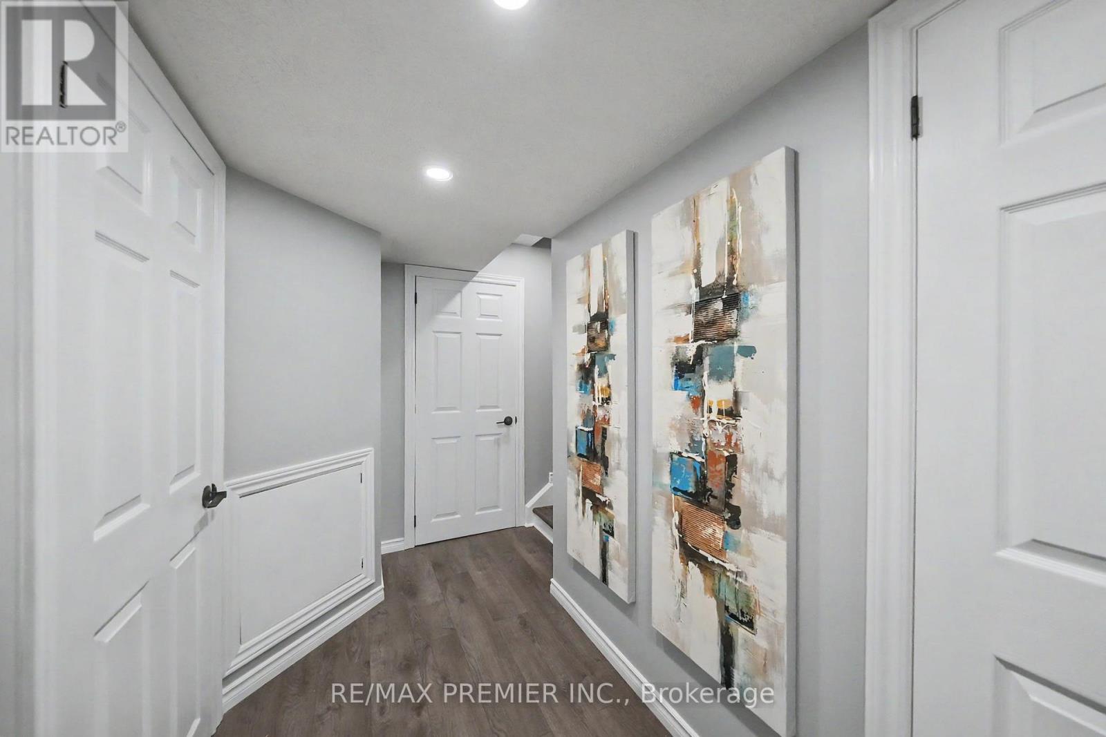 82 CHESTERWOOD CRESCENT - 46