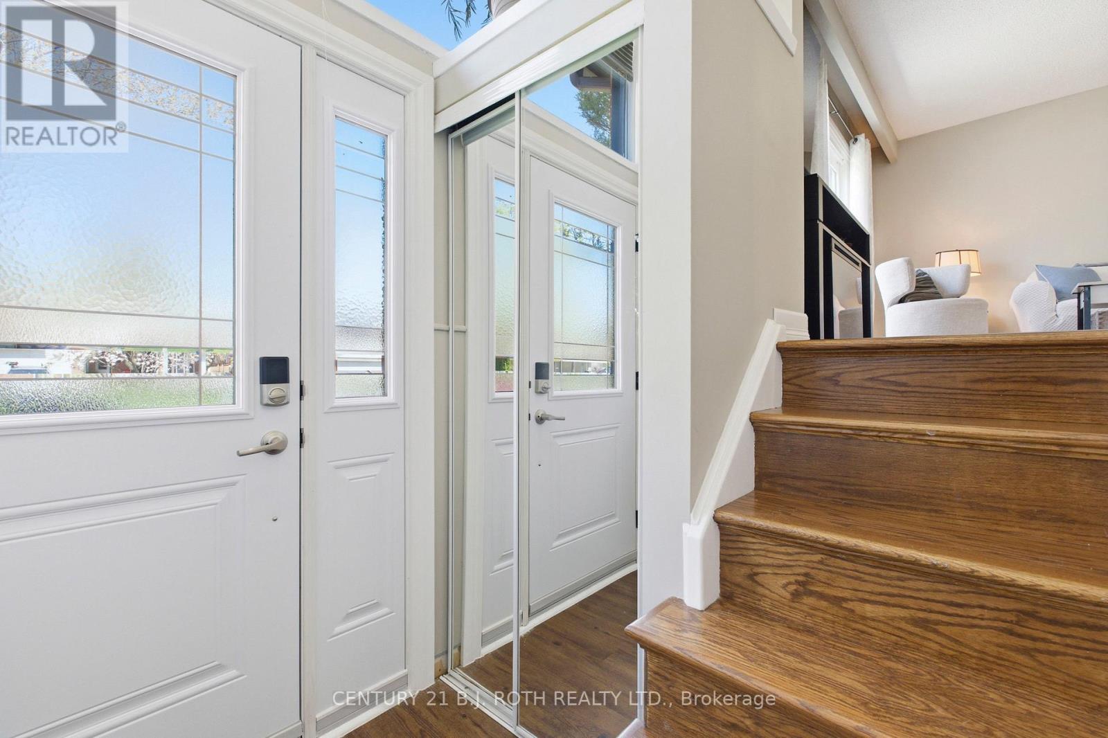4113 TAFFEY CRESCENT - 16