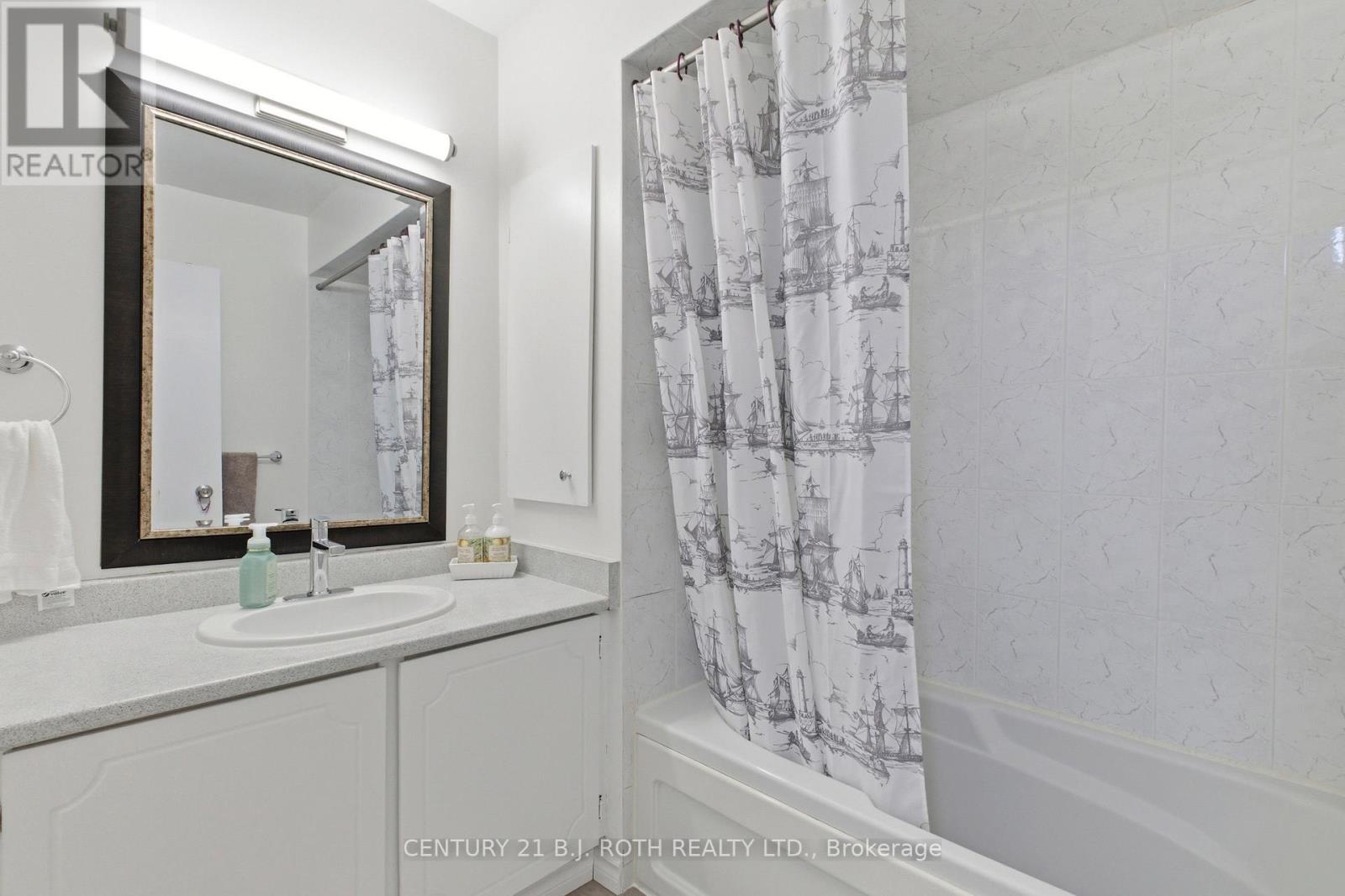 4113 TAFFEY CRESCENT - 31