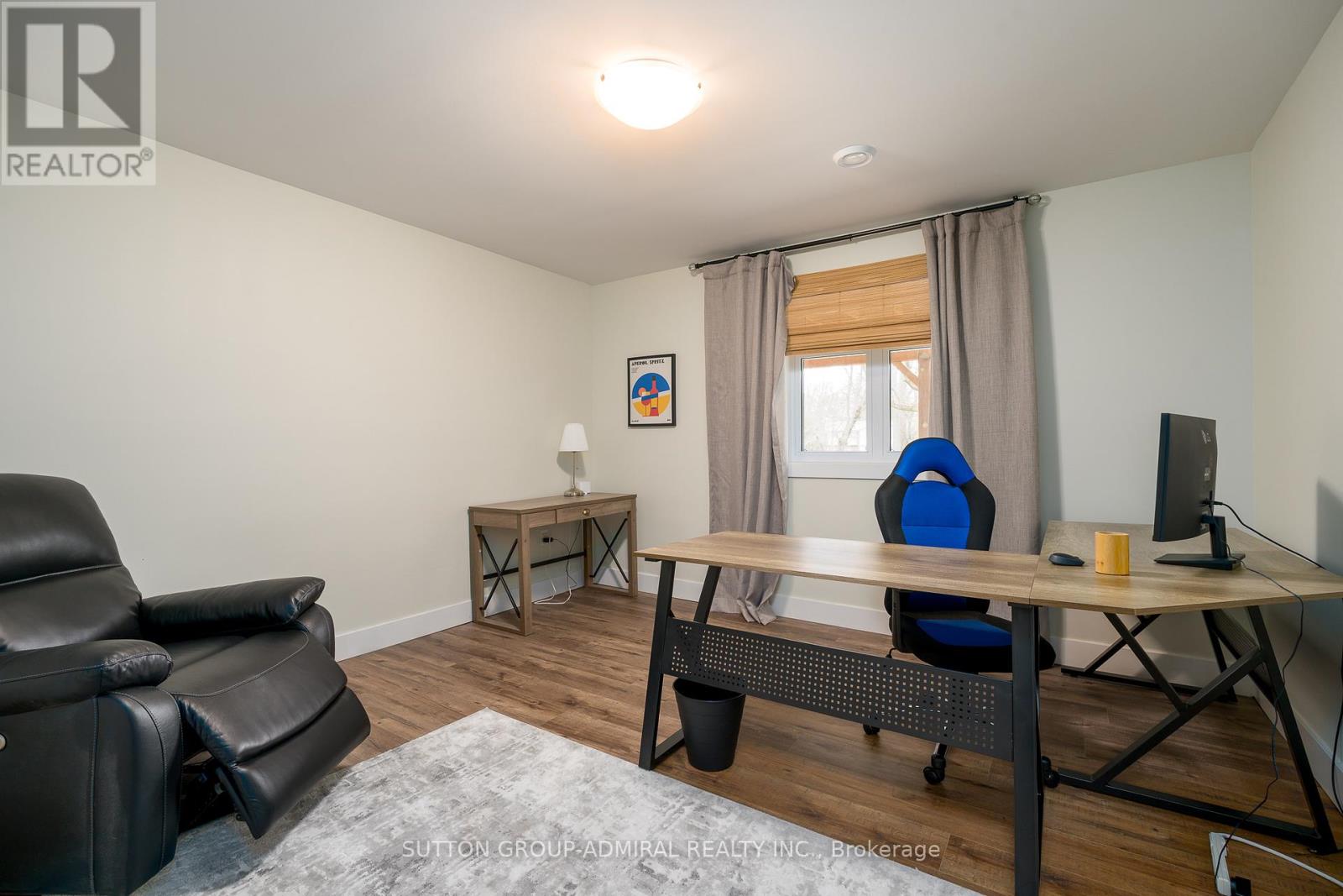 154 SUNSMILE LANE - 29