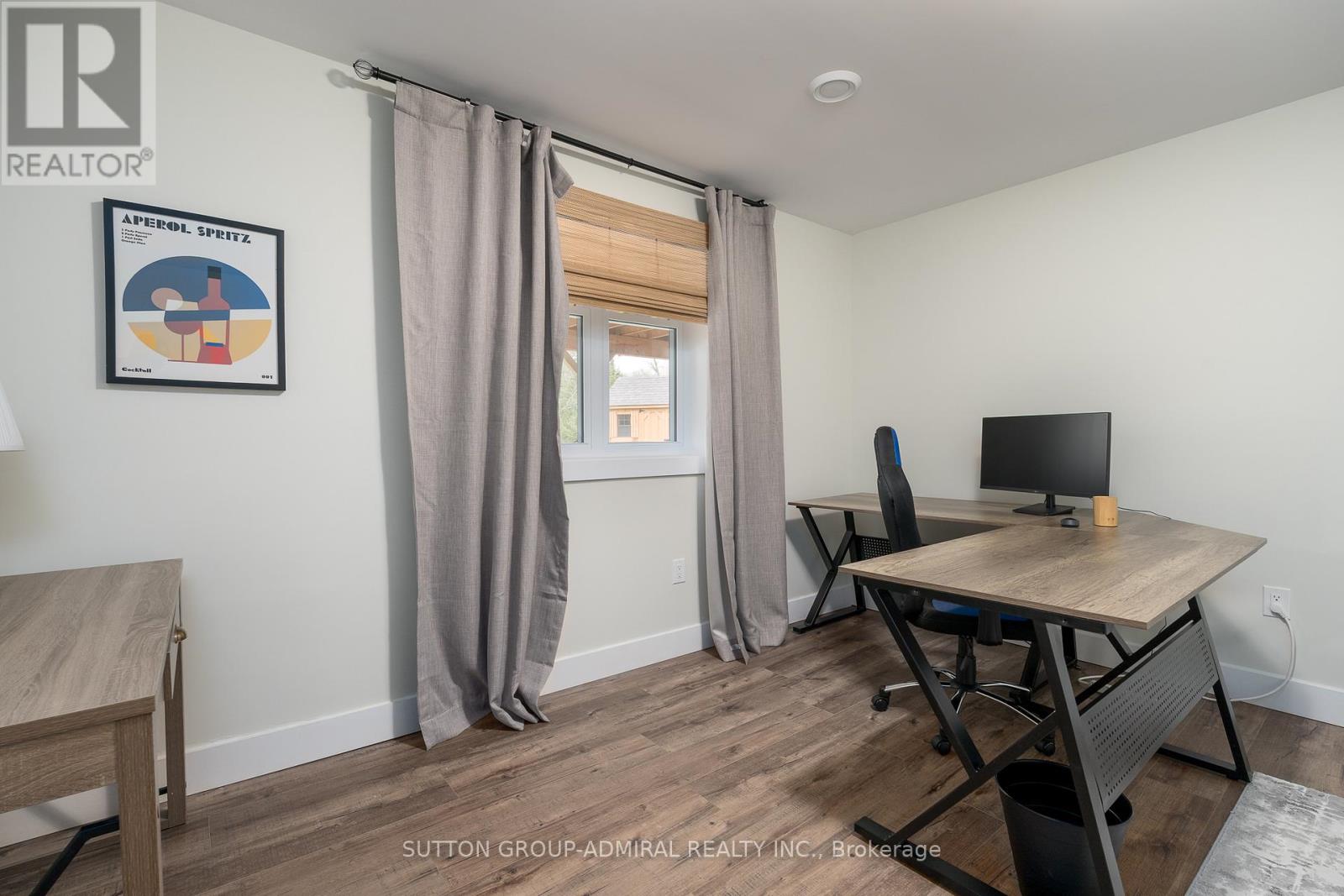 154 SUNSMILE LANE - 30