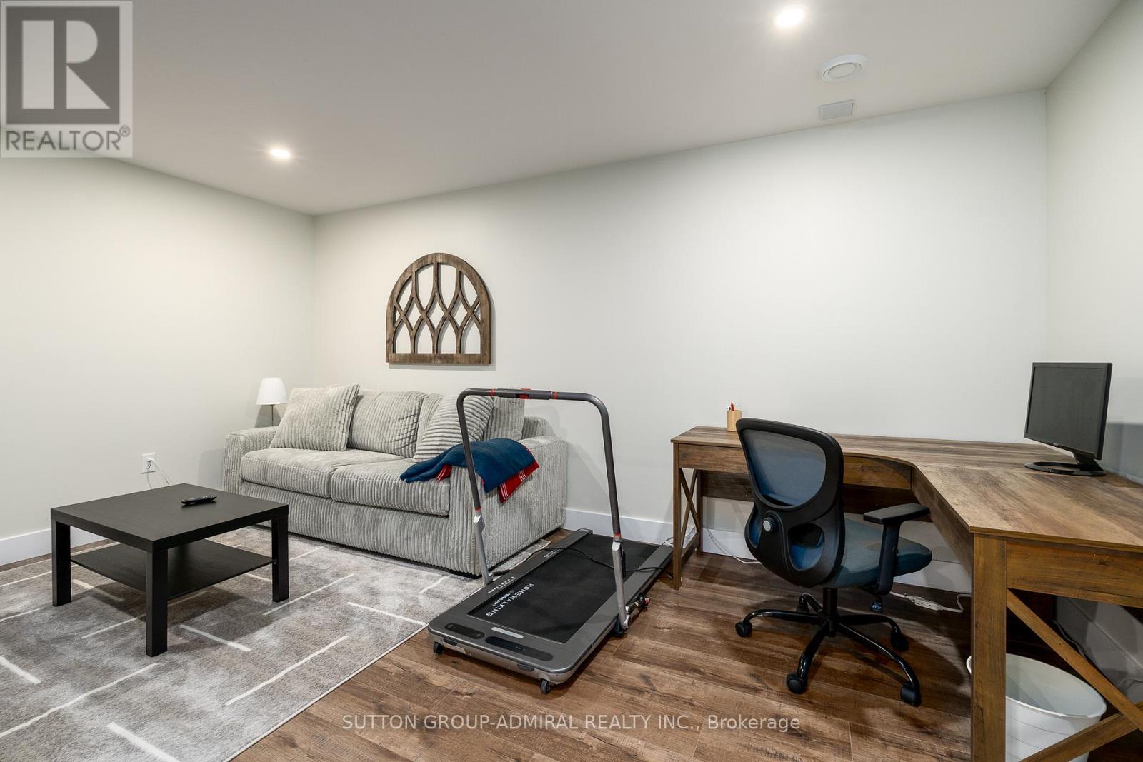 154 SUNSMILE LANE - 31