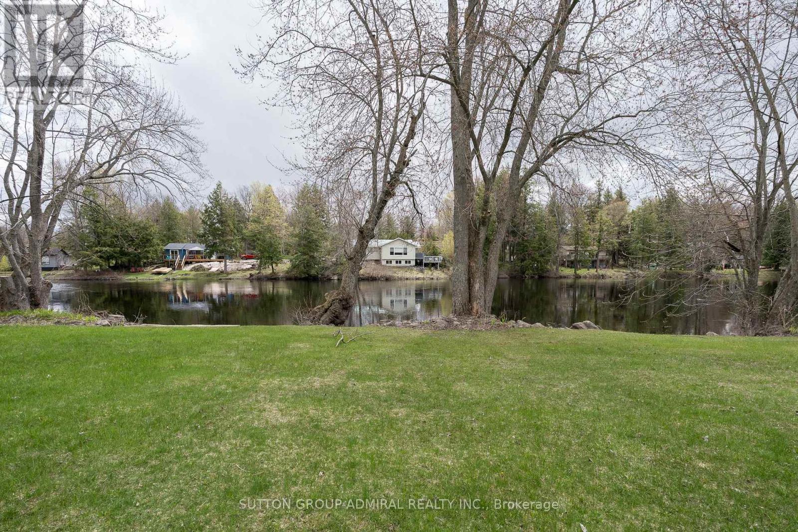 154 SUNSMILE LANE - 44