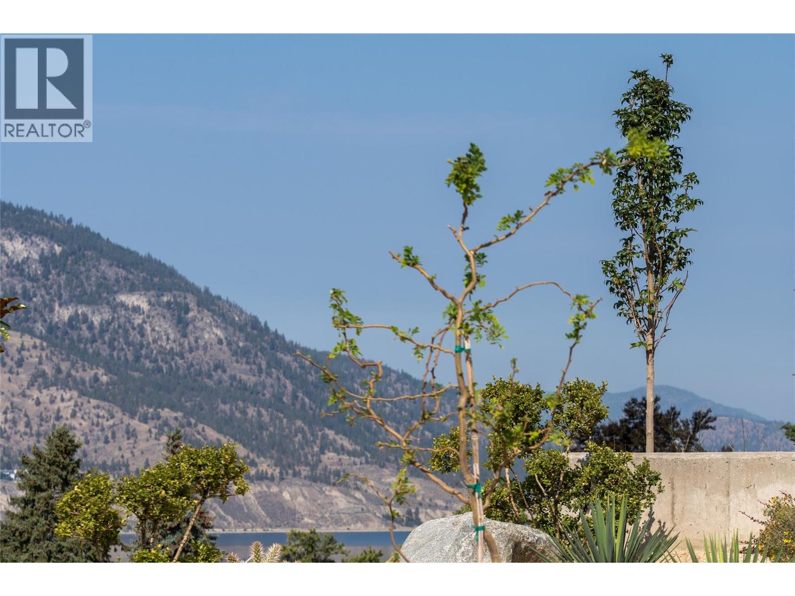745 Westminster Avenue E, Penticton
