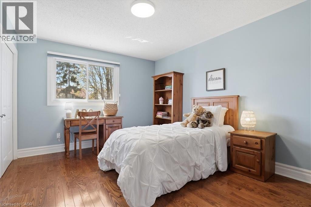 19 FORESTVIEW Drive, Cambridge, Ontario, N1T1V1 — Photo 32