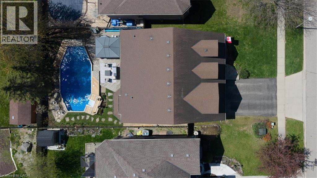 19 FORESTVIEW Drive - 46