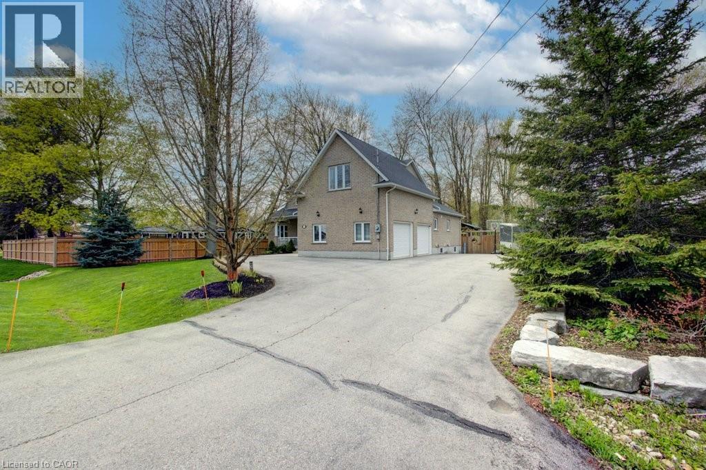 76 KENNEDY Road, Breslau, Ontario, N0B1M0 — Photo 4