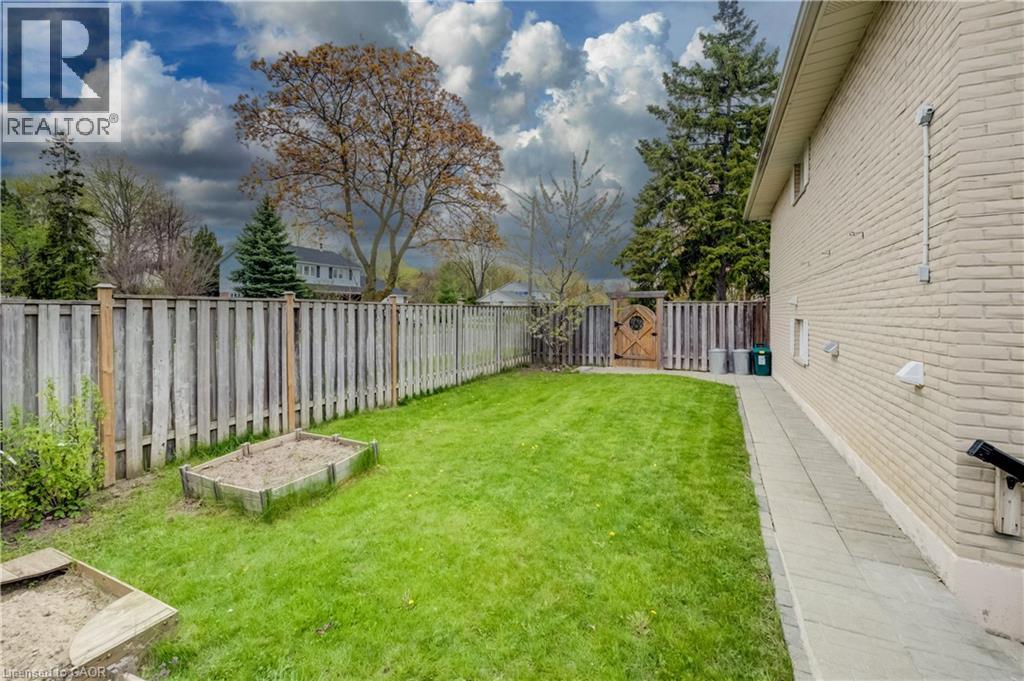 2235 WAYCROSS Crescent, Mississauga, Ontario, L5K1J5 — Photo 17