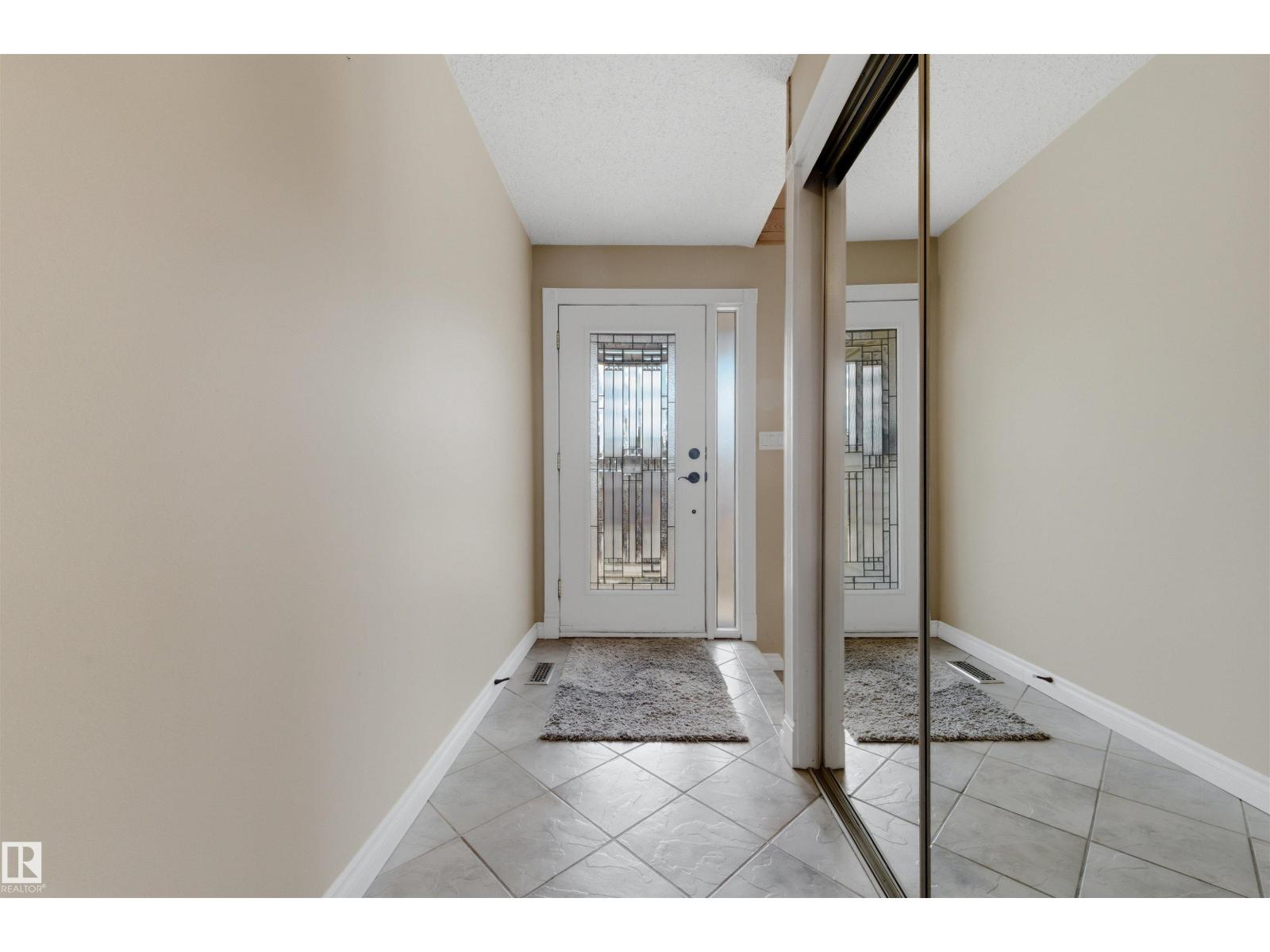 11212 35 AV NW, Edmonton