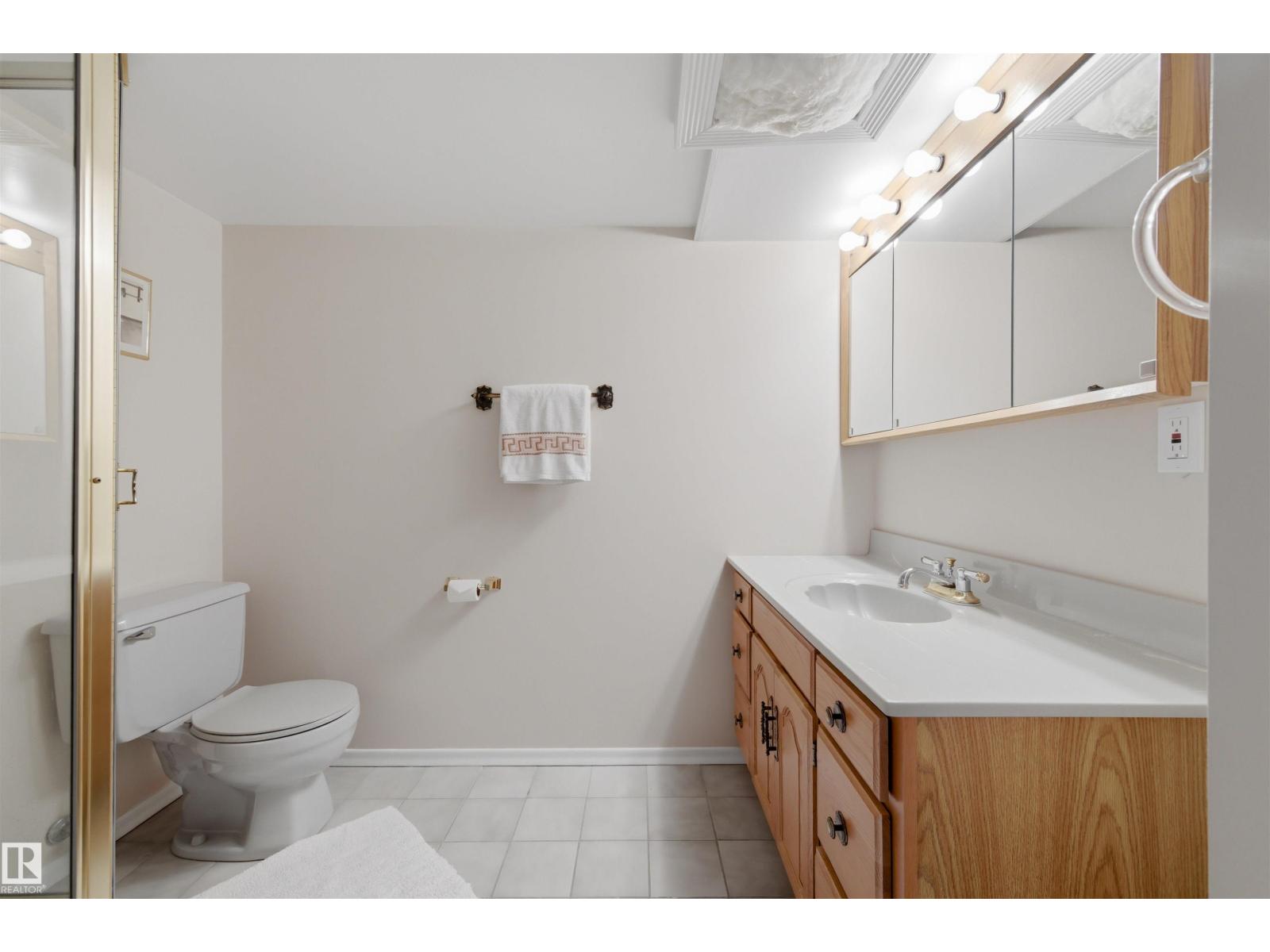 11212 35 AV NW, Edmonton