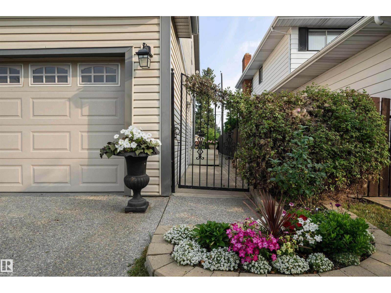 11212 35 AV NW, Edmonton
