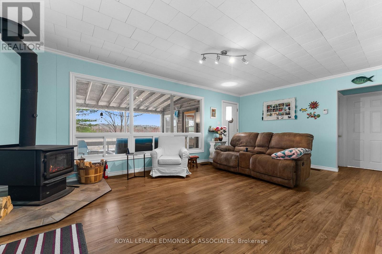 626 PECOSKIE DRIVE - 10