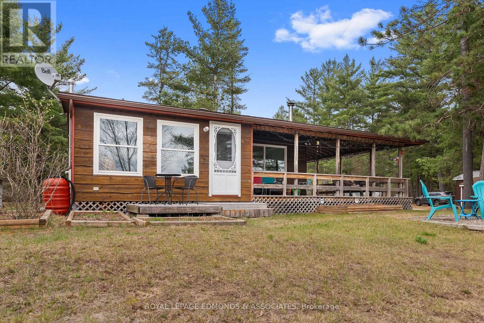 626 PECOSKIE DRIVE - 2