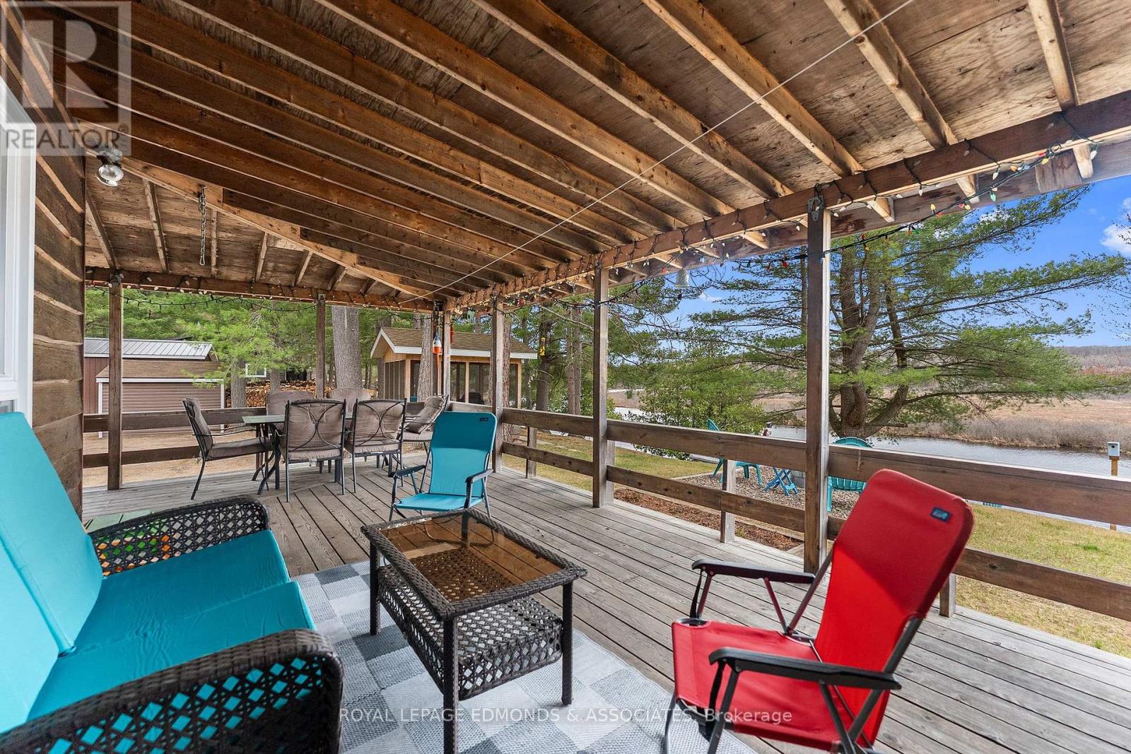 626 PECOSKIE DRIVE - 25