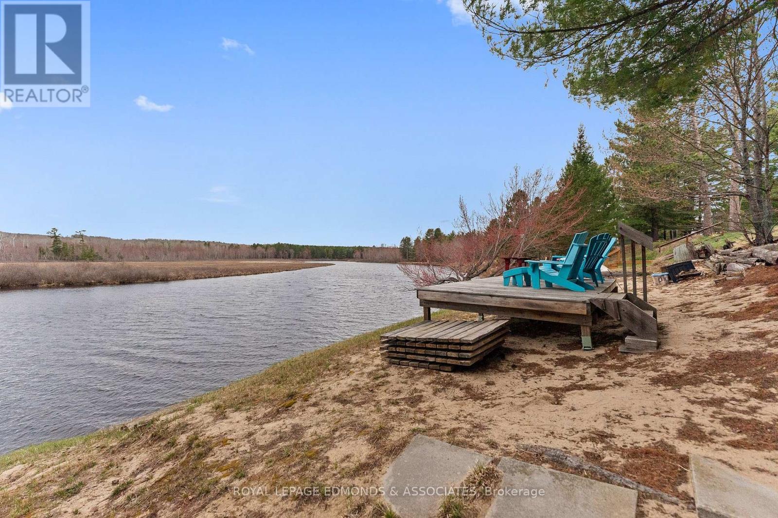 626 PECOSKIE DRIVE - 31