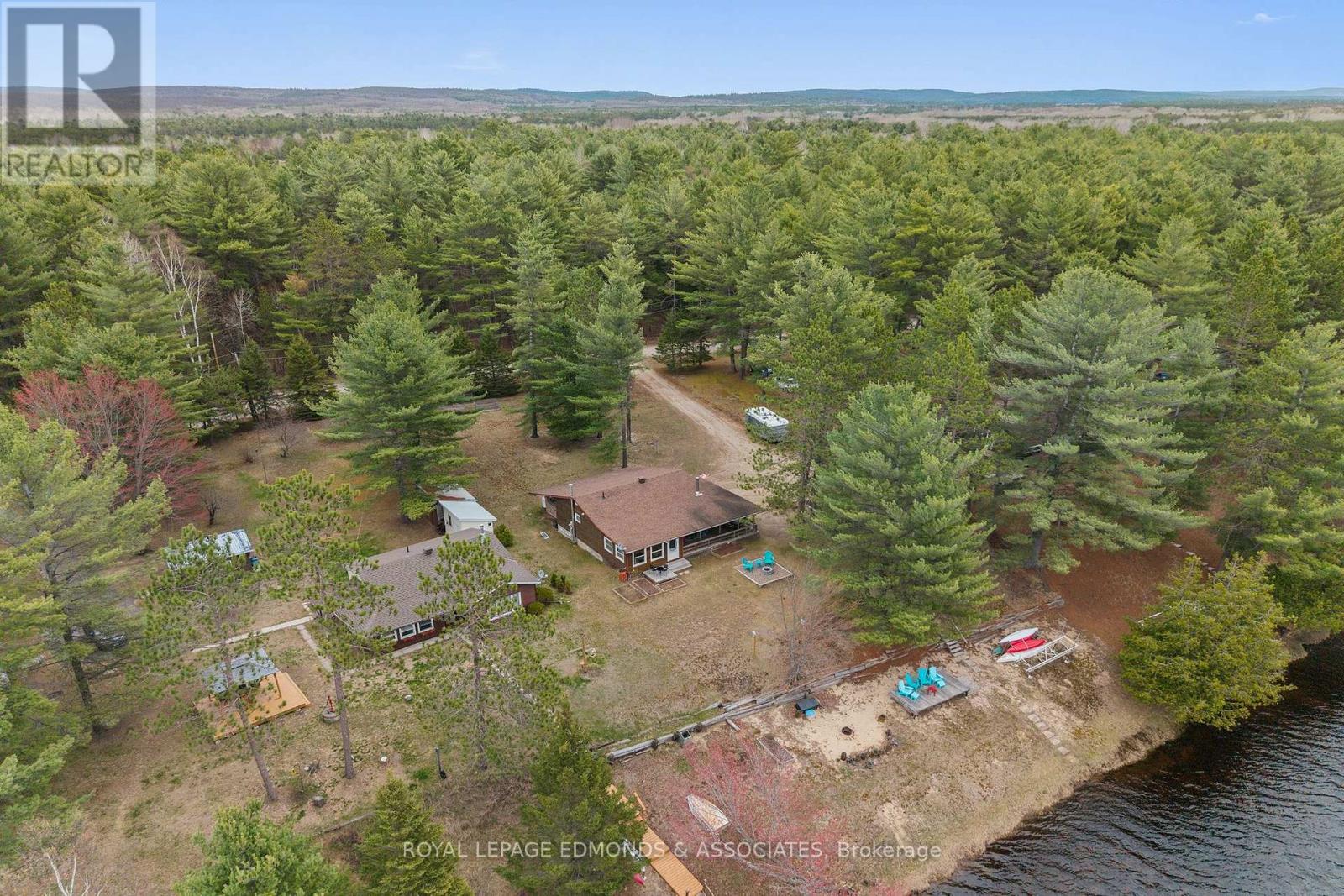 626 PECOSKIE DRIVE - 4