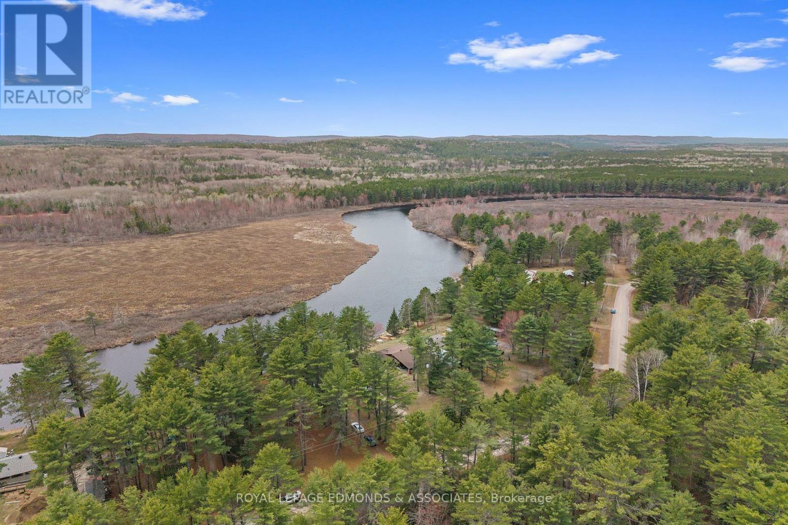 626 PECOSKIE DRIVE - 45
