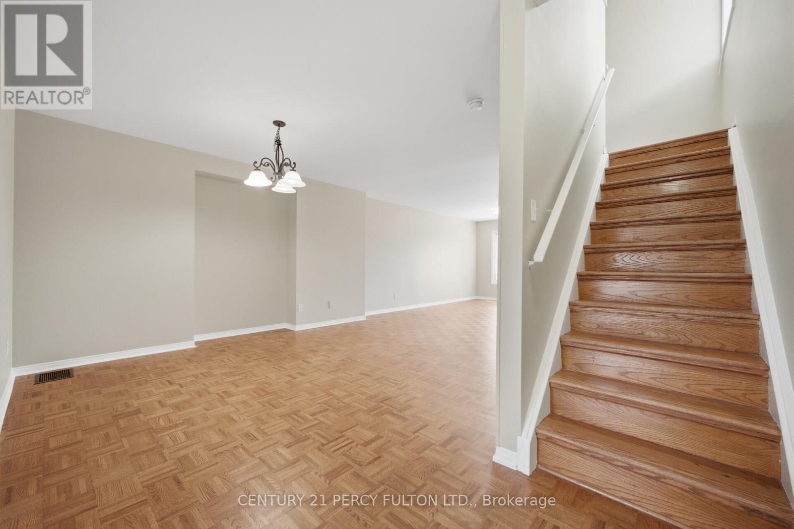#18 3680 BRIMLEY ROAD - 20