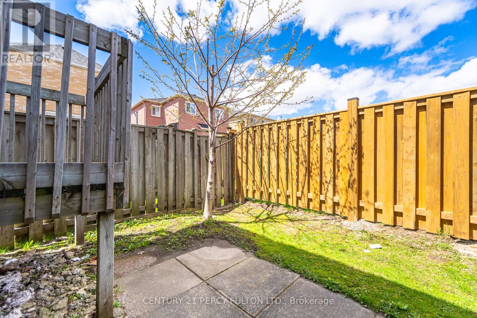 #18 3680 BRIMLEY ROAD - 42