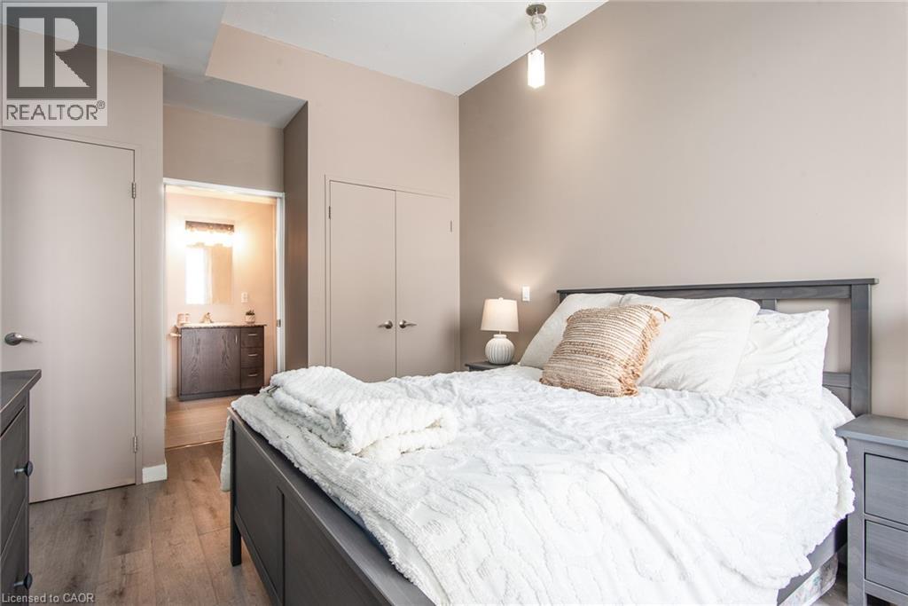 191 KING Street S Unit# 702, Waterloo, Ontario, N2J1R1 — Photo 11