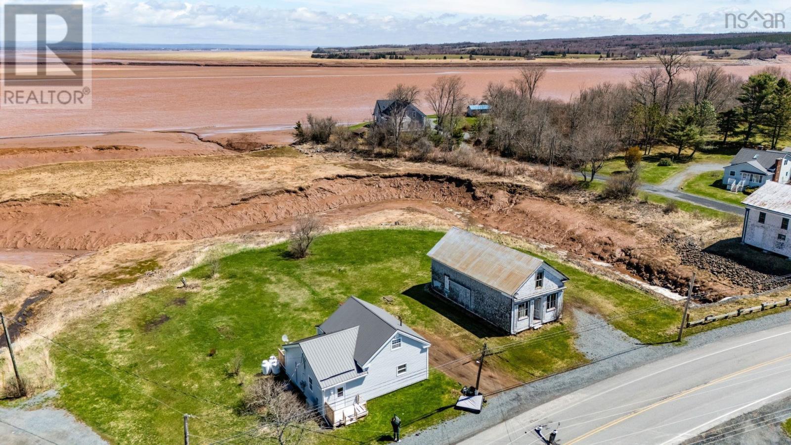 Property 2 of 30 of 8803 Highway 215
