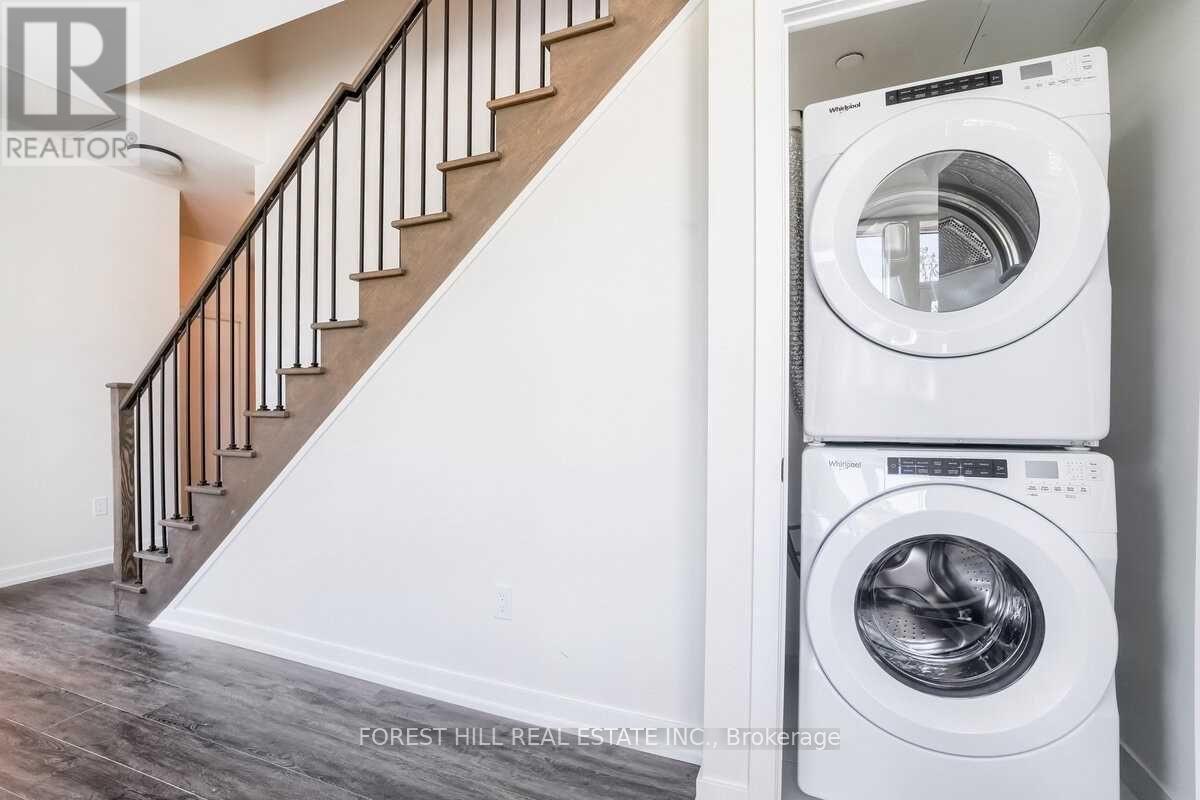 #103 2300 ST CLAIR AVENUE W - 15