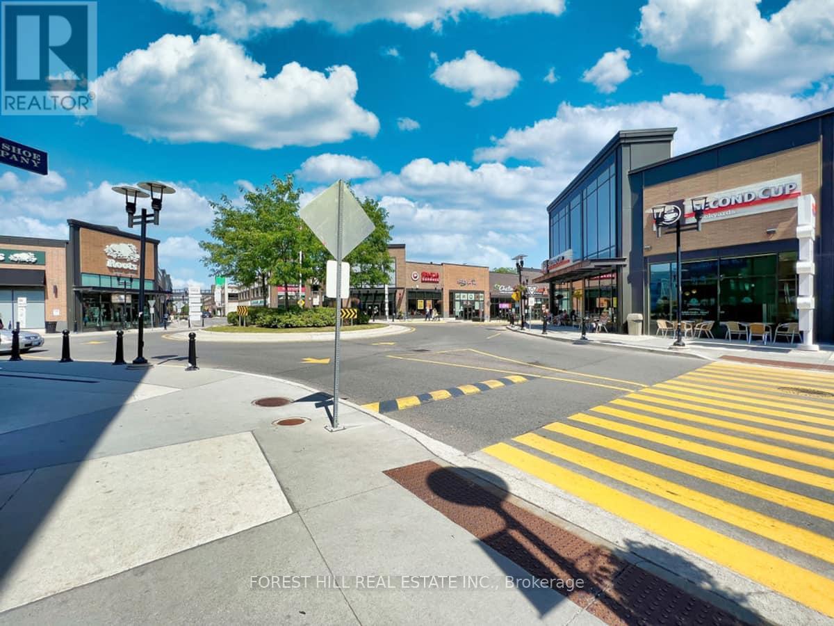 #103 2300 ST CLAIR AVENUE W - 37