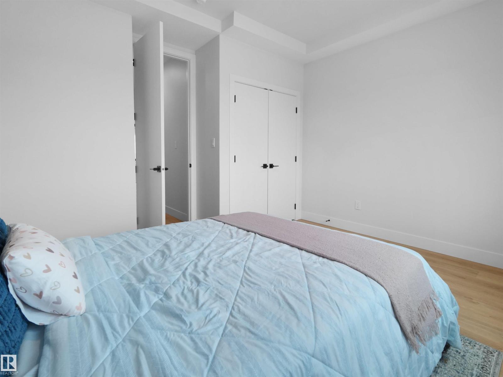 22803 80 AV NW, Edmonton
