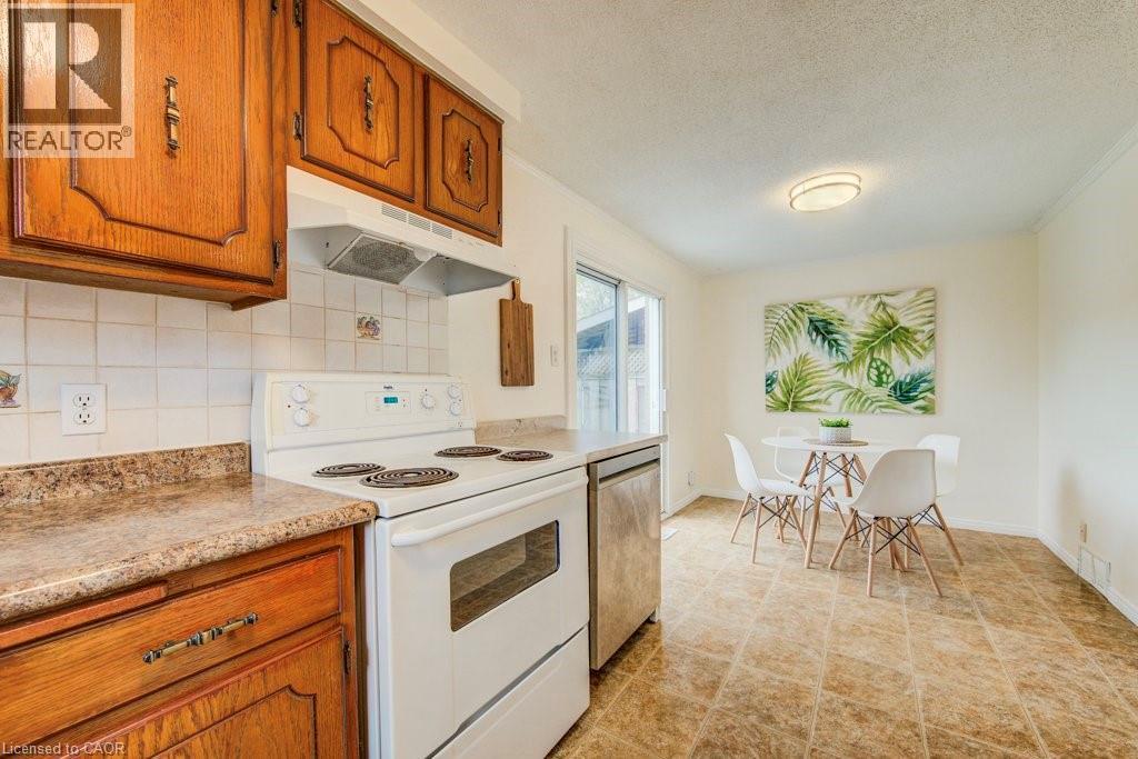 35 MOCKINGBIRD Drive, Elmira, Ontario, N3B3E4 — Photo 30