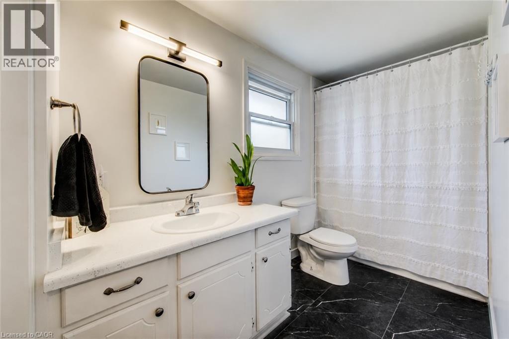 35 MOCKINGBIRD Drive, Elmira, Ontario, N3B3E4 — Photo 17
